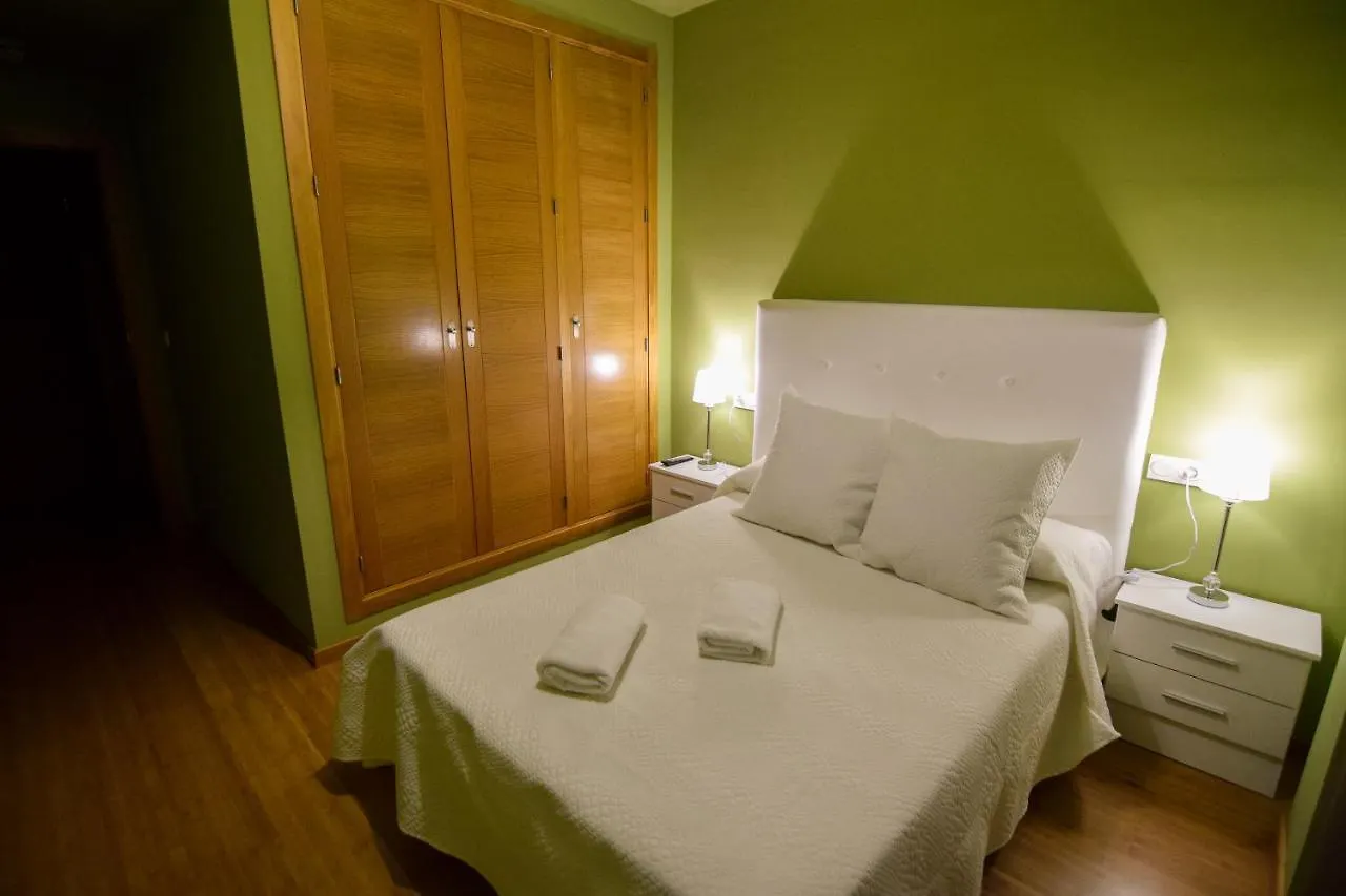 Carlota Plaza Apartamentos & Ocio Ubrique